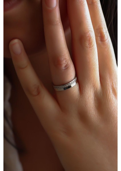 Beyaz Yarımtur Altın Alyans fiyatları