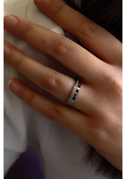 Beyaz Yarımtur Altın Alyans modelleri