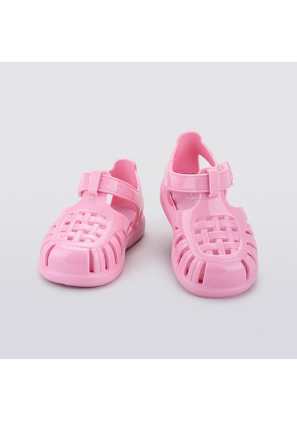 Tobby Gloss Kız Çocuk Parlak Pembe Cırt Cırtlı Sandalet Hafif ve Suya Dayanıklı modelleri