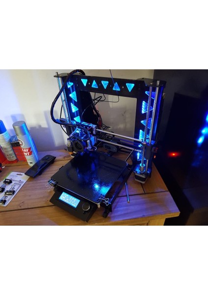 P3STEEL Işıkları Plastik Aparat