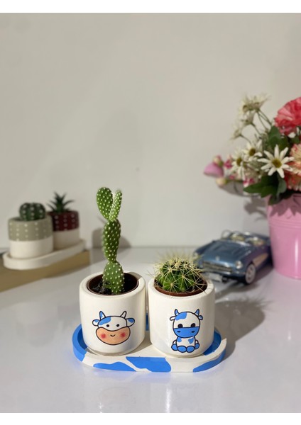 Tabaklı Mavi Inek El Çizimi Dekoratif Kalemlik ve Ya Saksı Seti (Çiçeksiz)