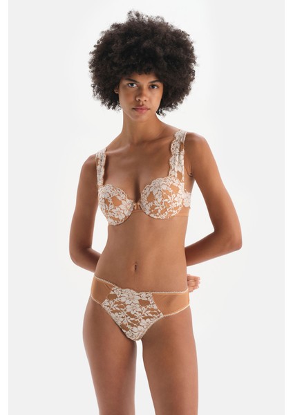 Kahverengi File Detaylı Yarı Dolgulu Balenli Dantelli Sütyen fırsatları