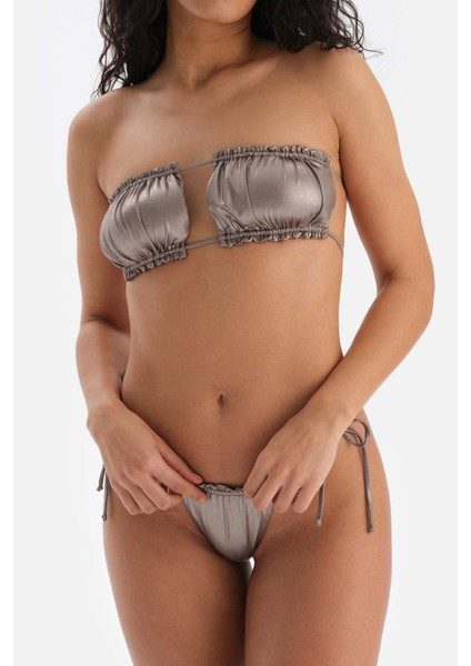 Vizon Straplez Bikini Üst fırsatları