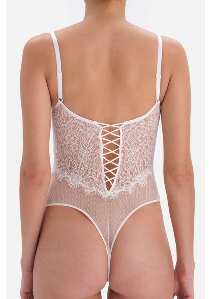 Beyaz Dekolteli Dantelli Bodysuit