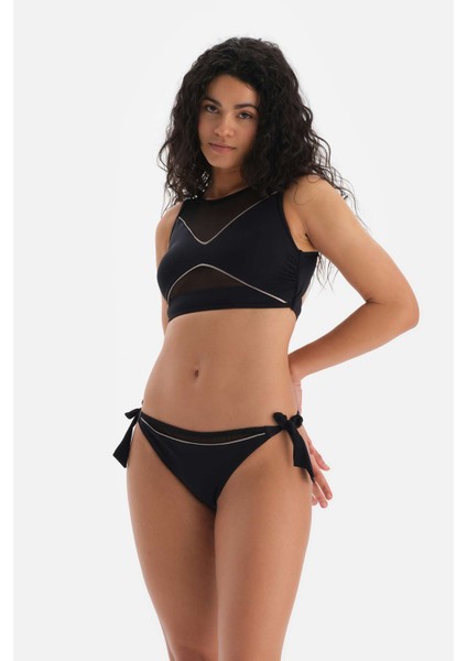 Siyah Halter Yaka Bikini Üst