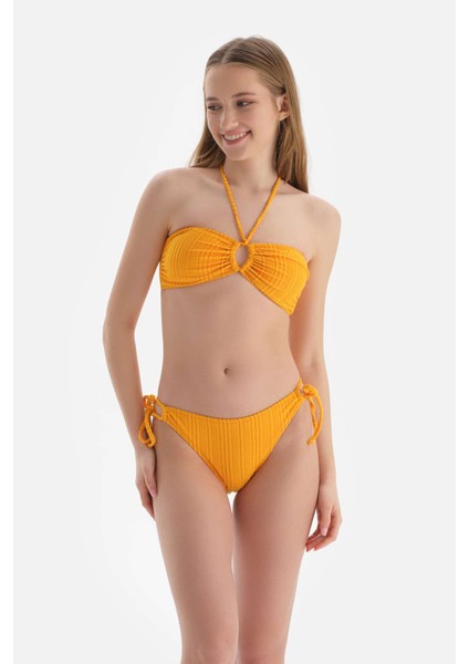 Sarı Straplez Bikini Üst