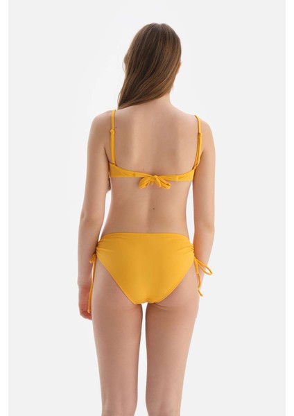 Sarı Straplez Bikini Üst