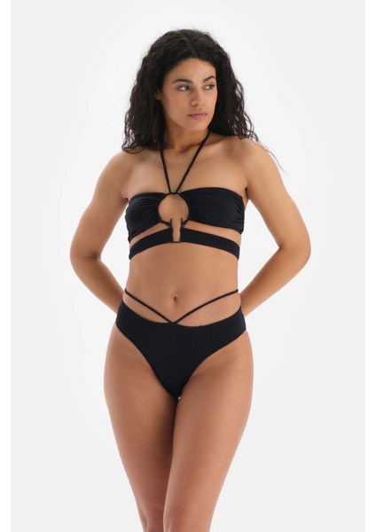 Siyah Straplez Bikini Üst