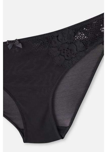 Siyah Dantel Detaylı Mikro Slip