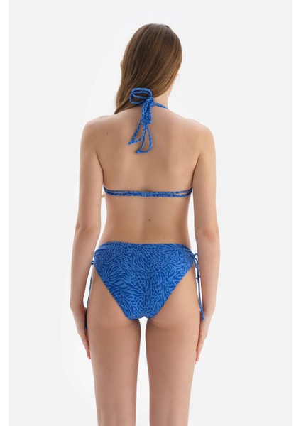 Mavi Üçgen Küçük Bikini Üst fiyatları