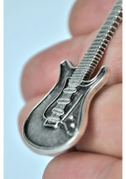 Elektro Gitar Kolye Erkek Kadın Kolye Antik Gümüş Kaplama 60 cm Düz Zincir fırsatları