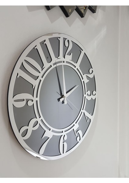 Silver Latin Smoked Model Gümüş Füme Renk 50 Cm Dekoratif Aynalı Duvar Saati