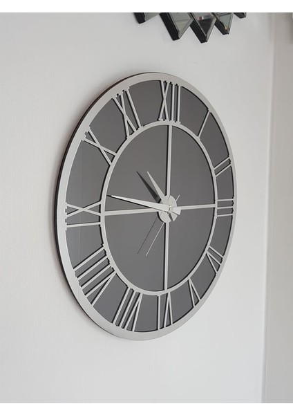 Silver Smoked Model Gümüş Füme Renk 50 Cm Dekoratif Aynalı Duvar Saati indirimleri