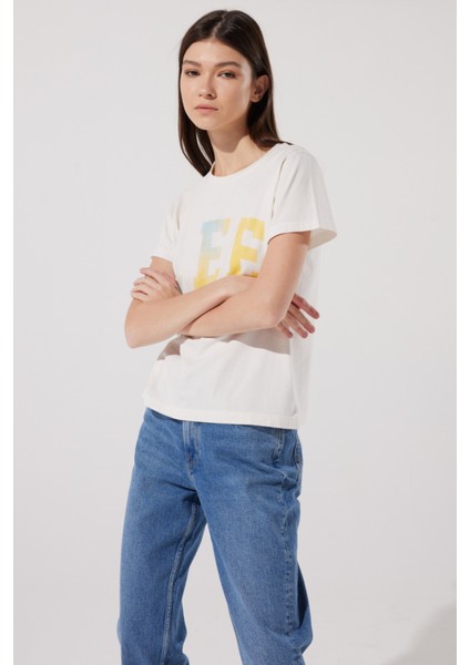 Loose Fit Rahat Kesim %100 Pamuk Bisiklet Yaka Kırık Beyaz Tişört modelleri