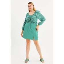 Myline Arka Beli Lastikli Yırtmaçlı Mini Etek