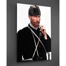 Taulart Mustafa Kemal Atatürk Portresi Beyaz Fon Cam Tablo