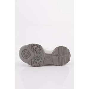 65100-22Y Kadin Bağcikli Kalin Taban Sneakers Ayakkabi