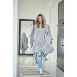 Softline Peluş Wellsoft Kapüşonlu Püsküllü Panço