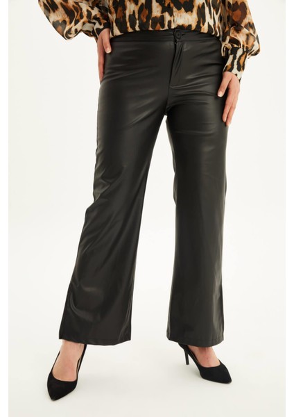 Suni Deri Yanı Yırtmaçlı Pantolon fırsatları