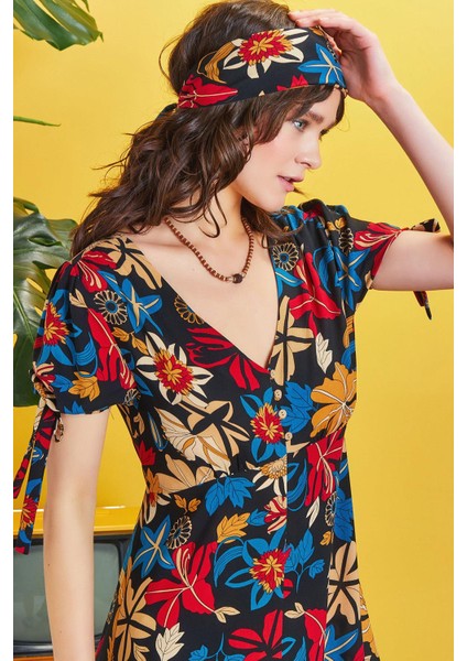 Ön Yırtmaçlı Çiçek Desenli Bohem Elbise fiyatları