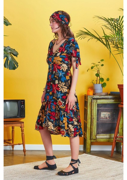 Ön Yırtmaçlı Çiçek Desenli Bohem Elbise modelleri