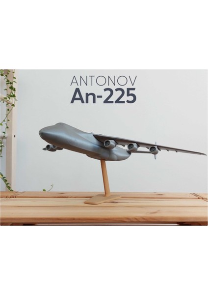 Antonov AN-225 Model Uçak Dünyanın En Büyük Kargo Uçağı (Büyük Boy)