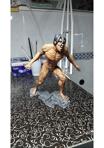 Attack On Titan Eren Boyalı Figür 15CM