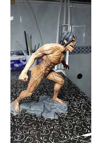 Attack On Titan Eren Boyalı Figür 15CM