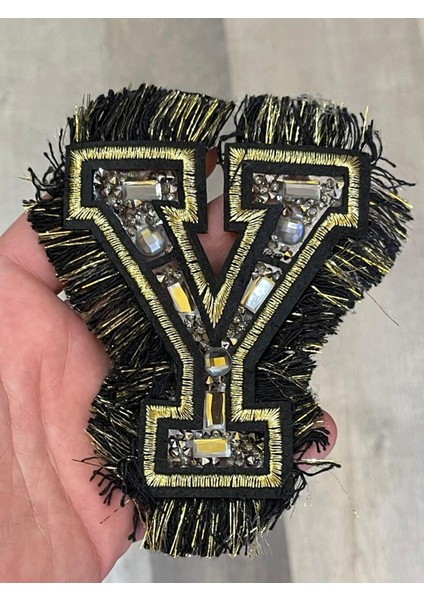 12X10 cm Ütü Ile Yapışan Varaklı Y Harfi Nakış ve Taş Işleme Püsküllü Aplike Arma Dikiş Hobi