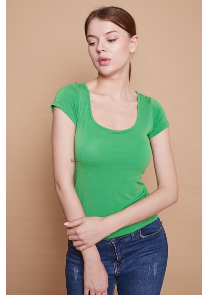 Likralı Krep Kumaş Balen Yaka Büzgülü Body Bluz-B.Yeşil modelleri