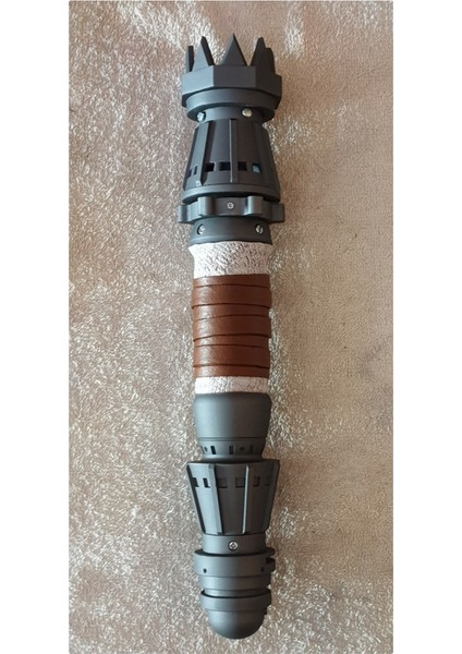 Rey Skywalker'in Işın Kılıcı Kabzası Star Wars (Standlı)