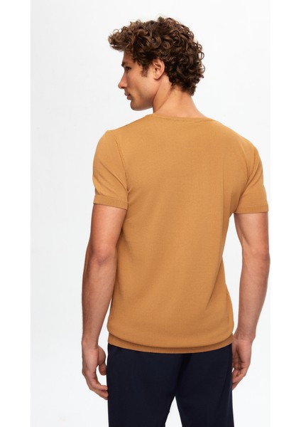 Slim Fit Camel Düz Örgü T-Shirt 0EF069421003M indirimleri