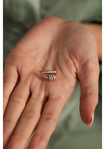 925 Ayar Gümüş Zirkon Taşlı Küpe fiyatları