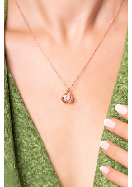 925 Ayar Gümüş Incili Istiridye Kolye