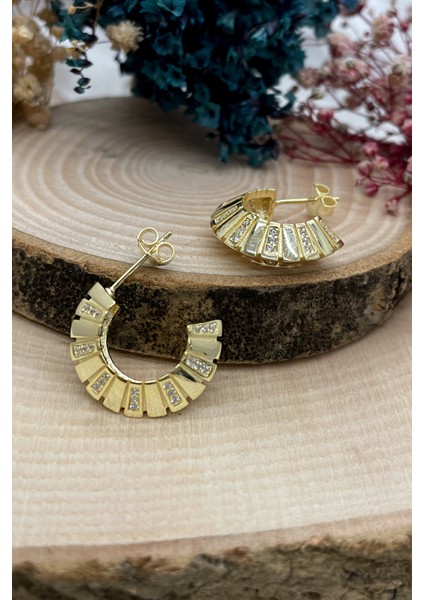 925 Ayar Gümüş Zirkon Taşlı Trend Küpe