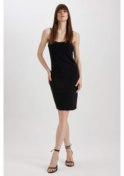 Bodycon Kare Yaka Askılı Mini Elbise A5178AX23SM