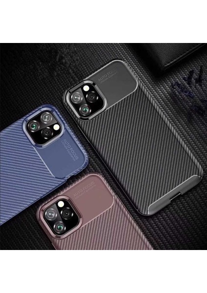 Apple iPhone 11 Pro Max Kılıf Kamera Çıkıntılı Karbon Fiber Dokulu Renk Atmaz Koruyucu Kapak (Negro)