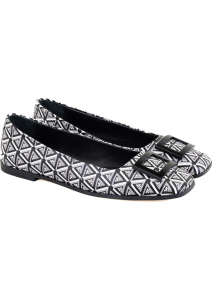 Maggie Siyah Kadın Monogram Babet
