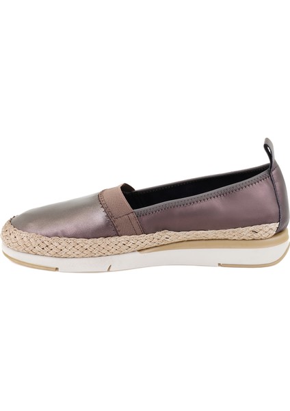 Abbie Platin Kadın Aerocomfort Günlük Deri Ayakkabı fırsatları
