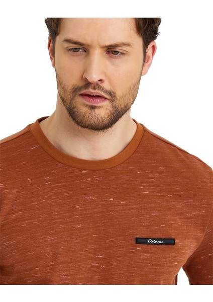 Erkek Basic Baskısız Logolu Kısa Kol Tişört fırsatları