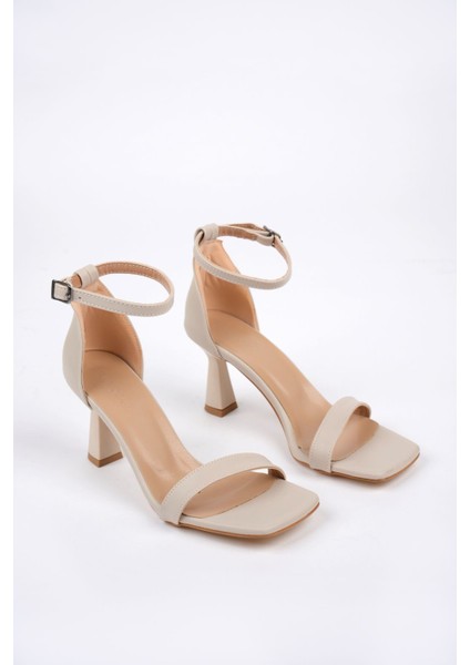 Tek Bant Topuklu Kadın Ayakkabı (Tam Kalıp Kullandığınız Beden Önerilir) 72781 modelleri