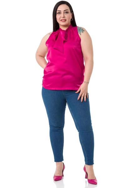 Büyük Beden Yakası Fularlı Yanı Yırtmaçlı Saten Fuşya Bluz fiyatları