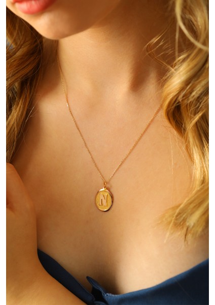 Kadın 14 Ayar Altın Harf Kolye Nostaljik Oval N Harfi Altın Kolye Zincirli 42 cm