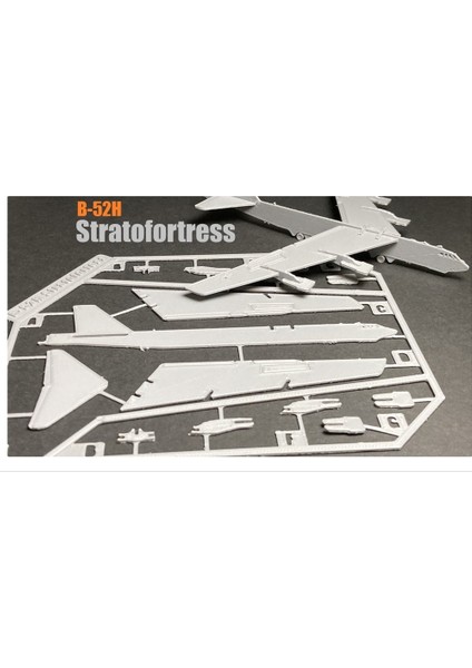 Boeing B-52H Stratofortress Maket Uçak Kartı