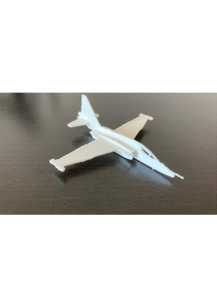 Sukhoi SU-25TM Frogfoot Maket Uçak Kartı modelleri
