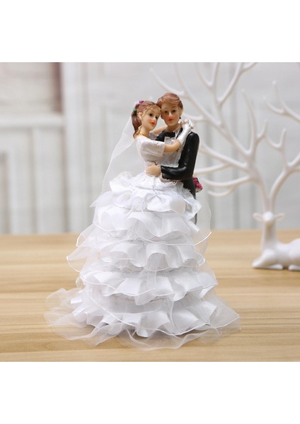 Çift Figürin Reçine Heykeli Yıldönümü Doğum Günü Şimdiki Heykel Figürleri A (Yurt Dışından) fiyatları