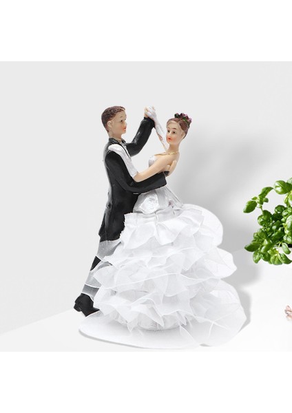 Çift Figürin Reçine Heykeli Yıldönümü Doğum Günü Şimdiki Heykel Şekilleri B (Yurt Dışından)