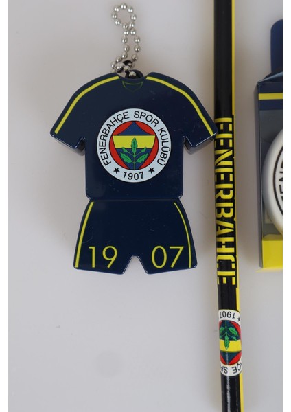 LİSANSLI FENERBAHÇE KURŞUN KALEM, SİLGİ VE FORMA TASARIM KALEMTRAŞ SETİ