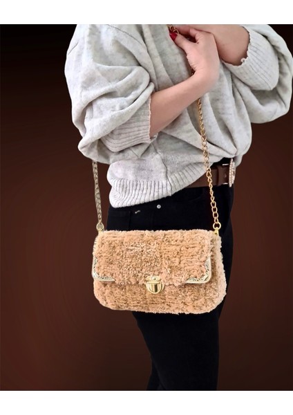 El Yapımı Kürk Çanta