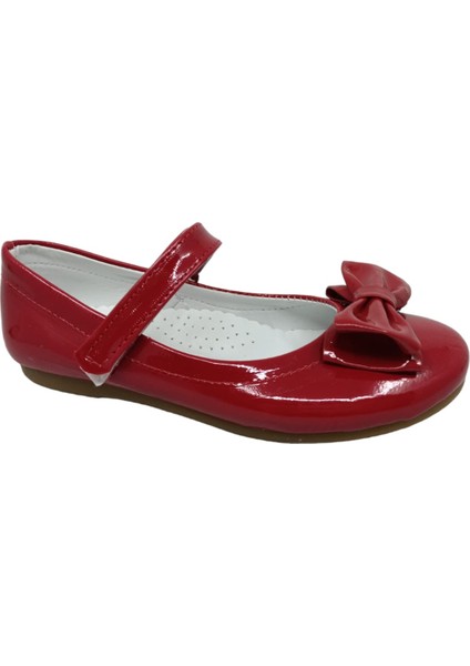 400 Kız Çocuk Kırmızı Rugan Fiyonklu Cırtlı Babet